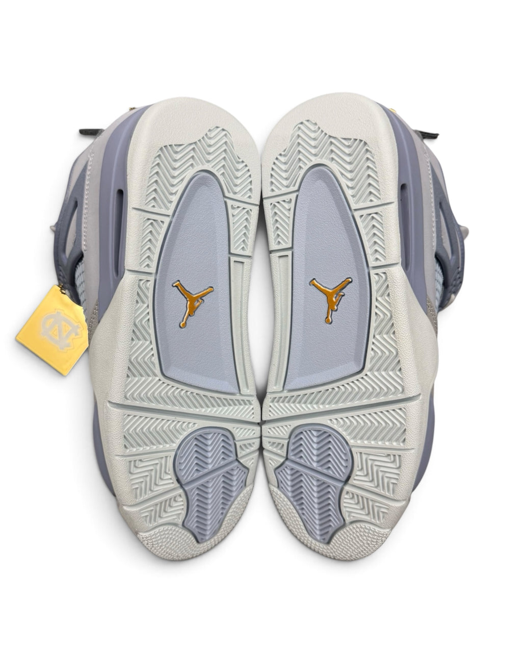 Air Jordan 4 “UNC Tar Heels” PE