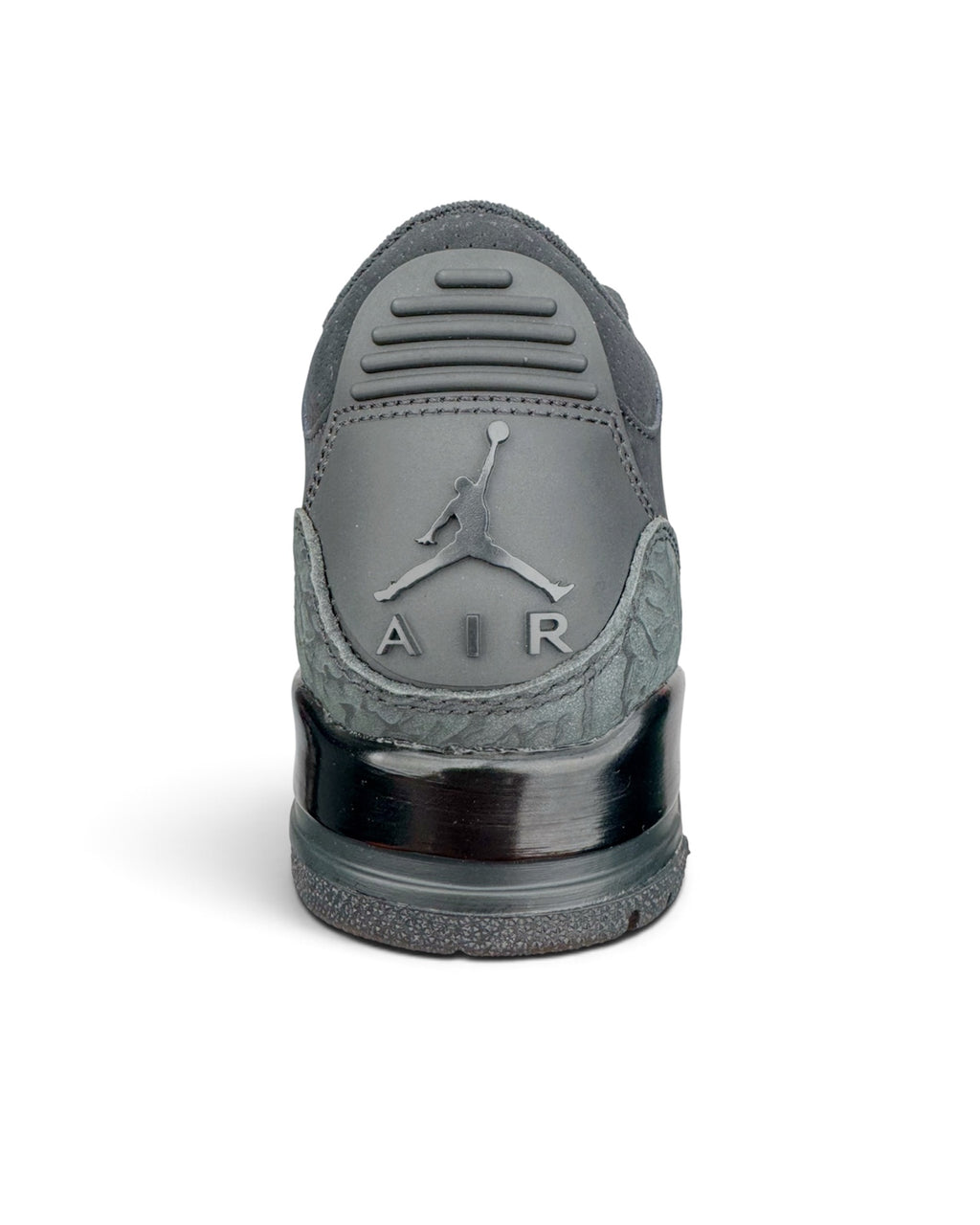 Air Jordan 3 Retro "Black Cat" 2025