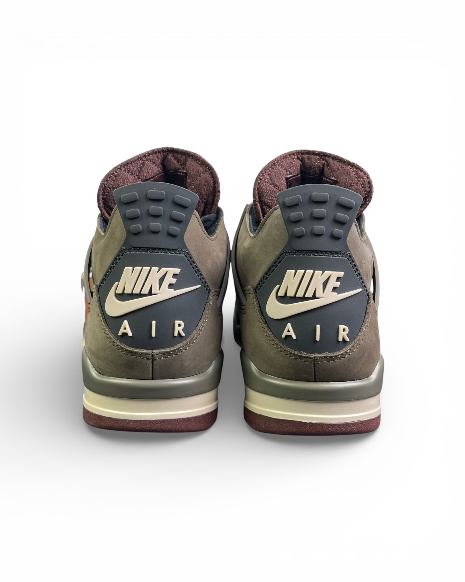 Air Jordan 4 x A Ma Maniere “Dark Mocha”