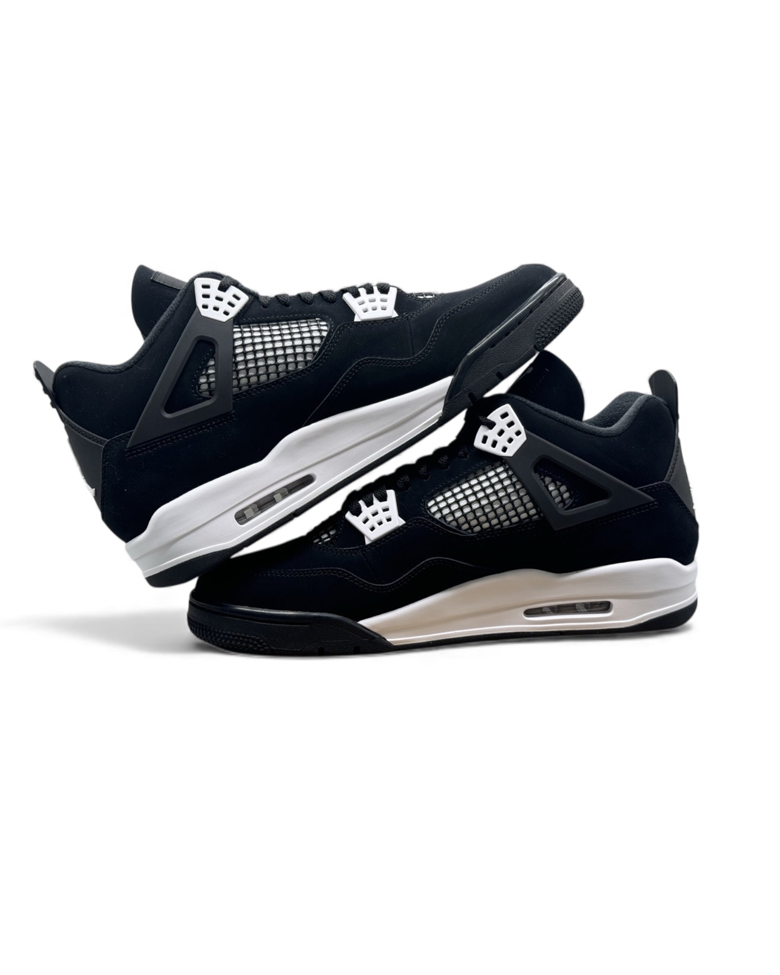 Air Jordan 4 Retro "White Thunder"