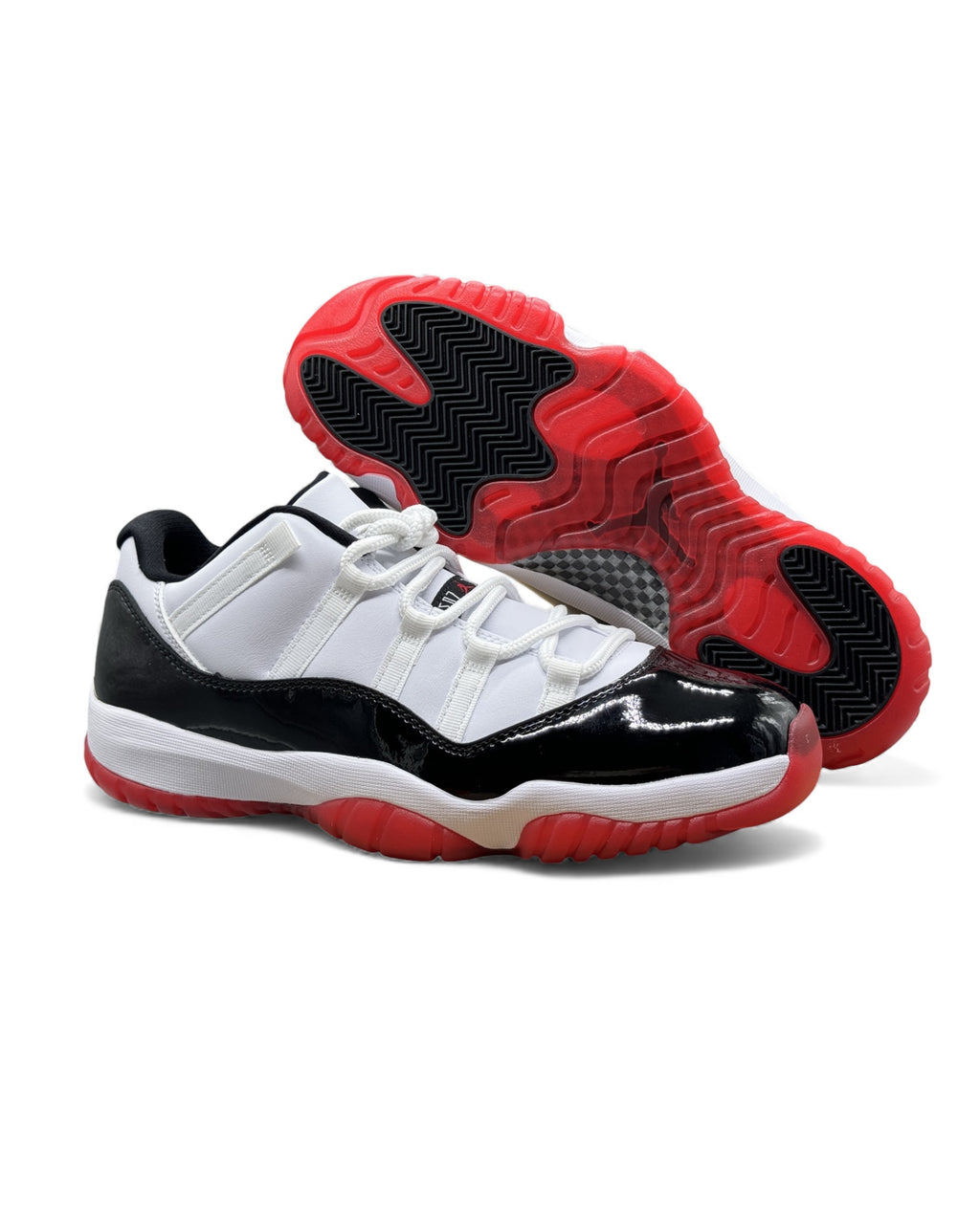 Air Jordan 11 Low "Concord Bred"