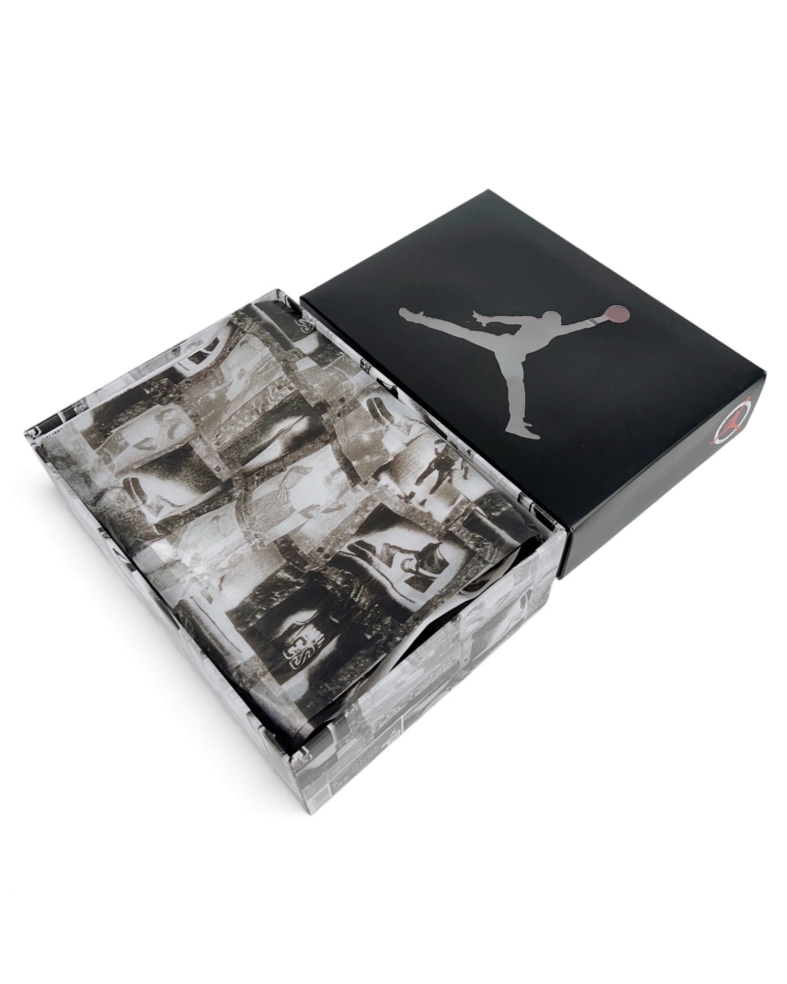 Air Jordan 4 "Flight Club" 2026