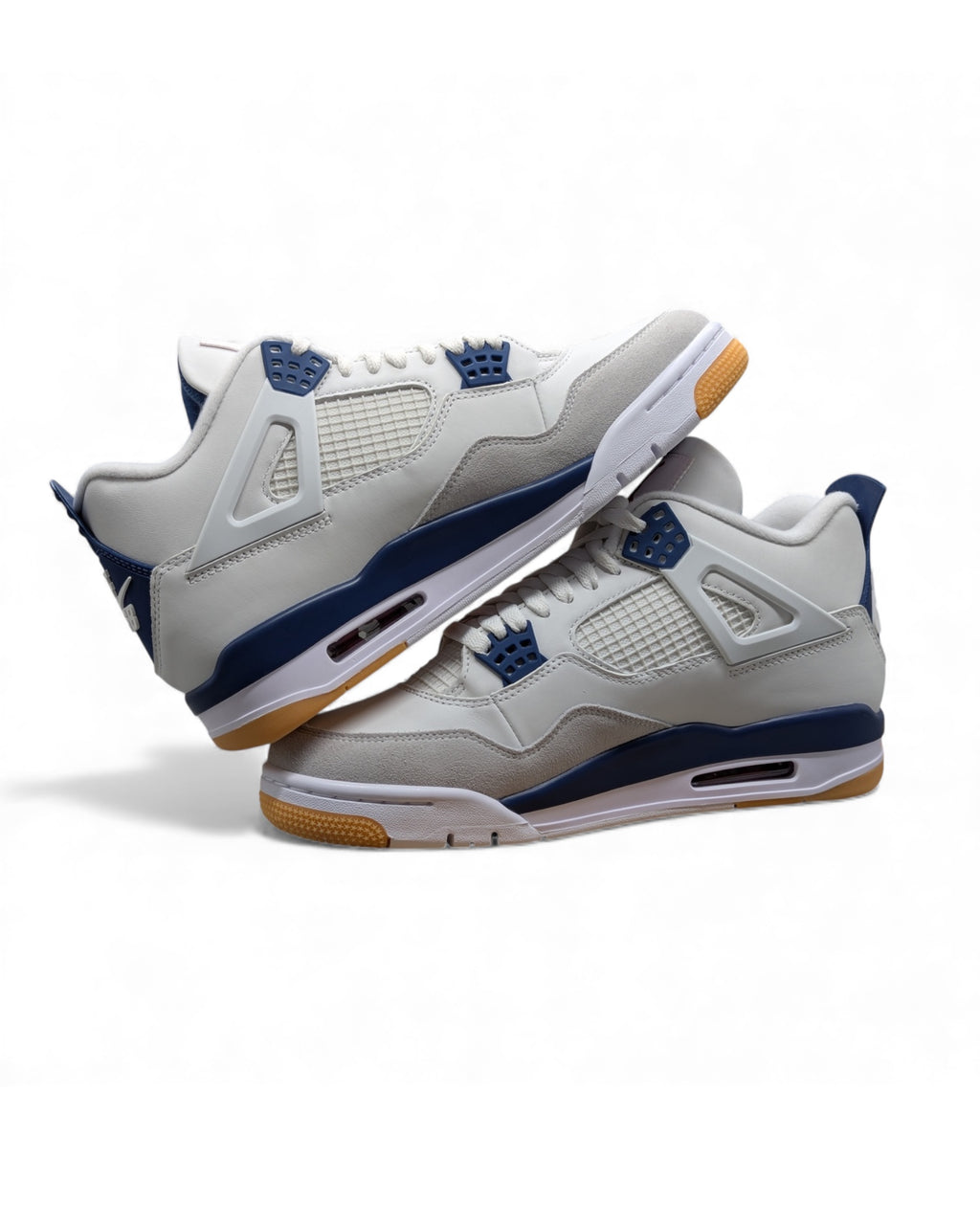 Air Jordan 4 Retro SB "Blue Navy"