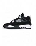 Air Jordan 4 Retro "White Thunder"