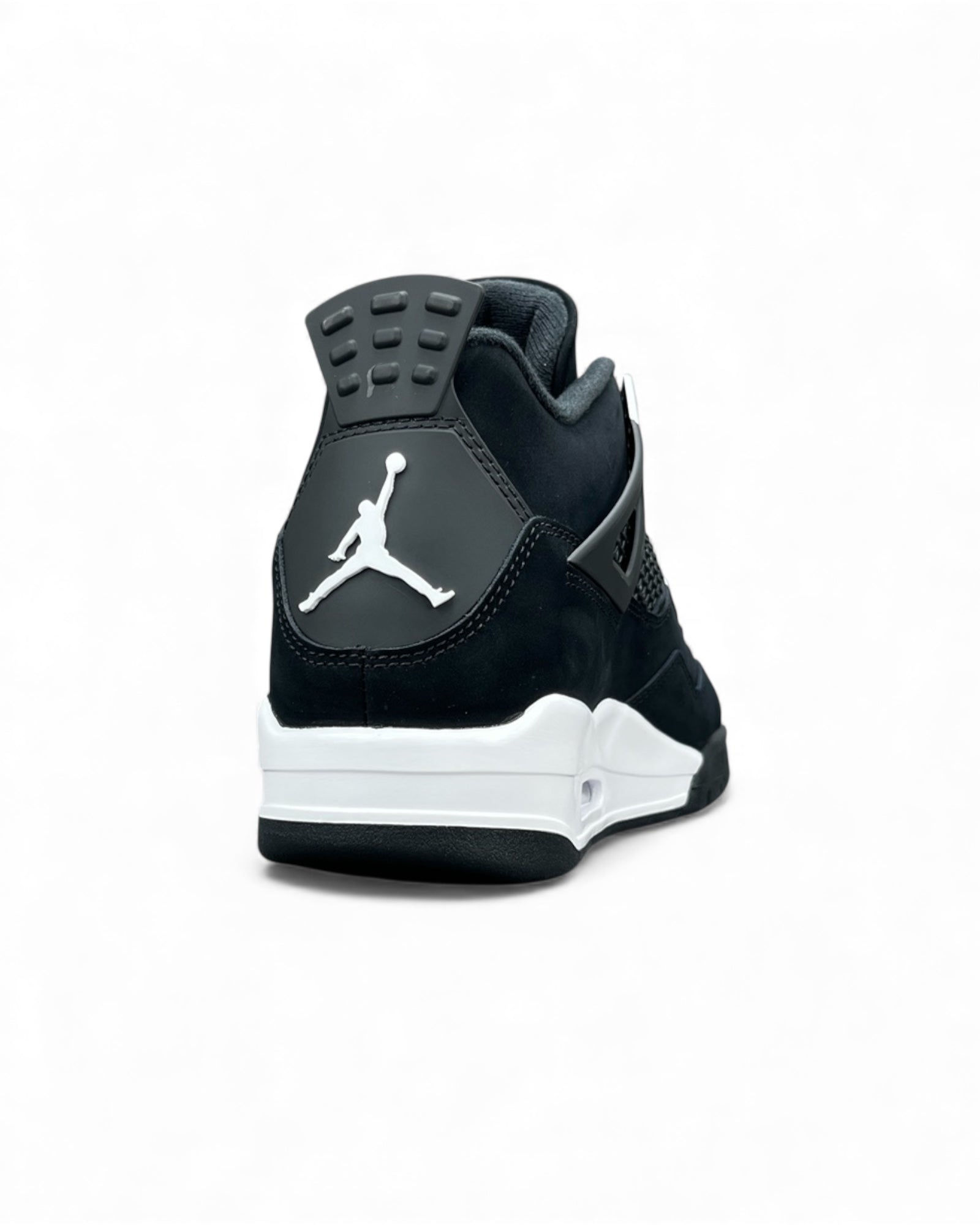 Air Jordan 4 Retro "White Thunder"
