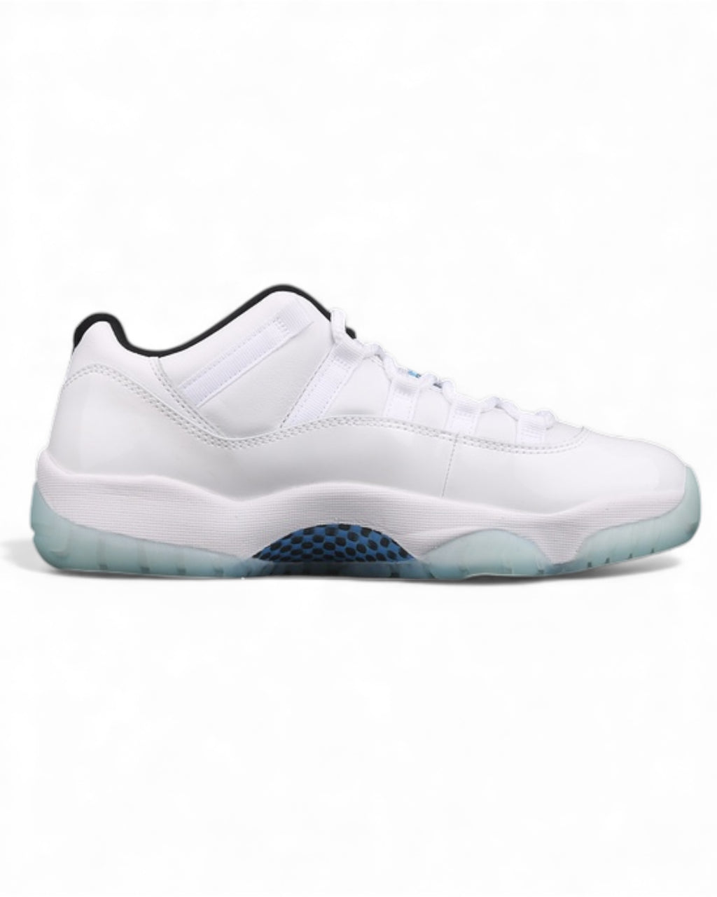 Air Jordan 11 Low "Legend Blue"