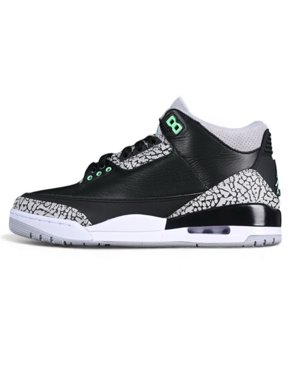 Air Jordan 3 Retro "Green Glow"