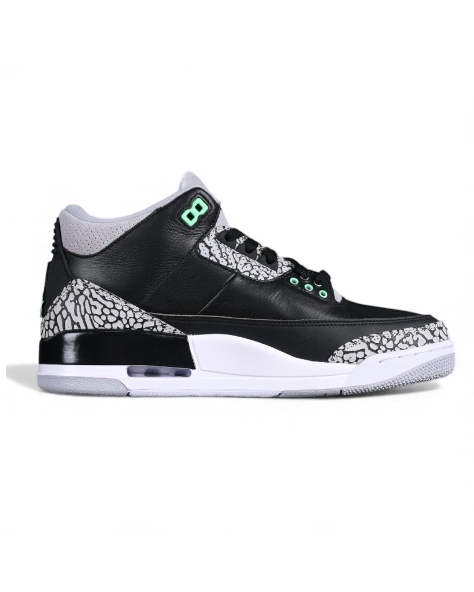 Air Jordan 3 Retro "Green Glow"