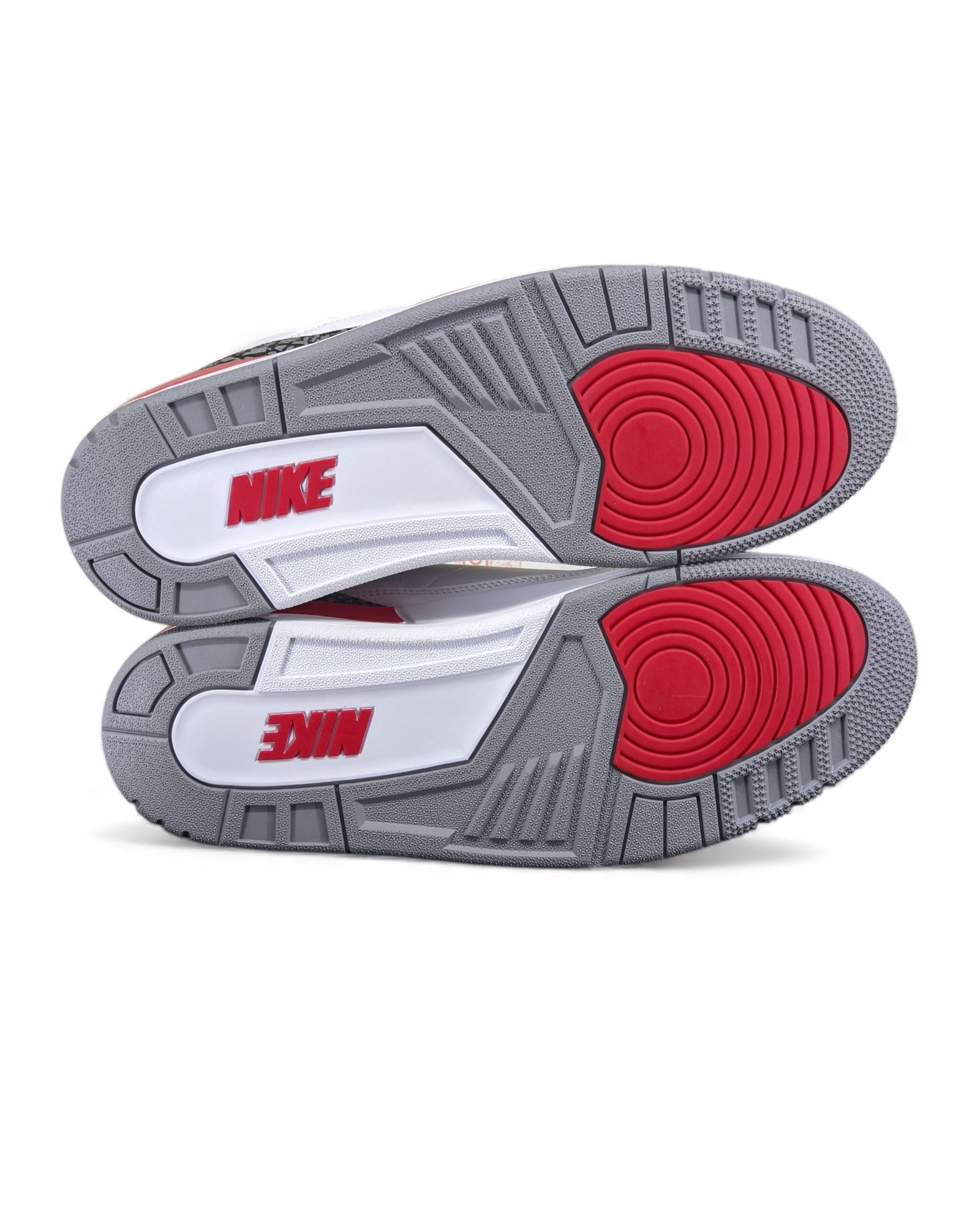 Air Jordan 3 Retro "Fire Red"