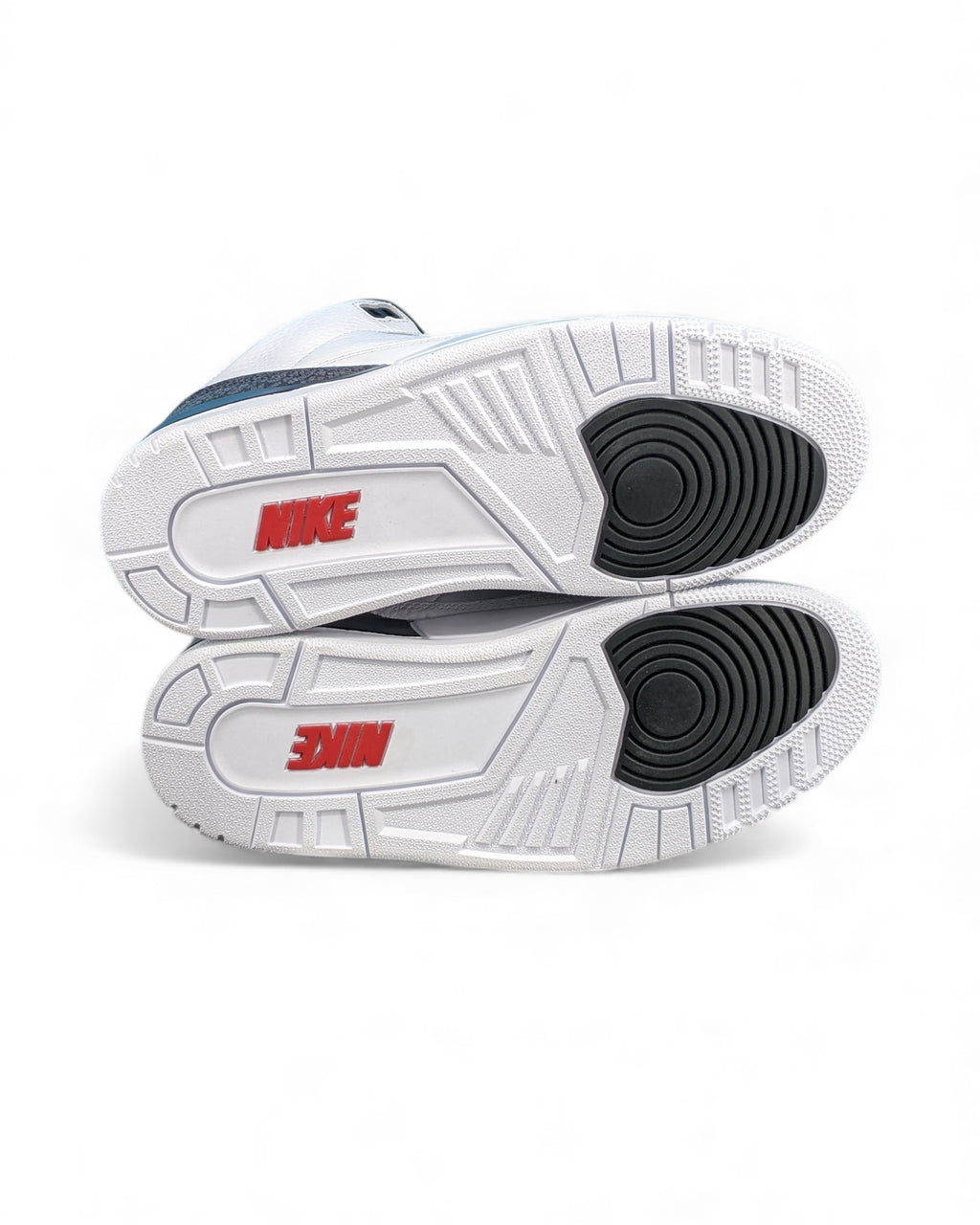 Air Jordan 3 Retro SE Fire Red Denim (2020)