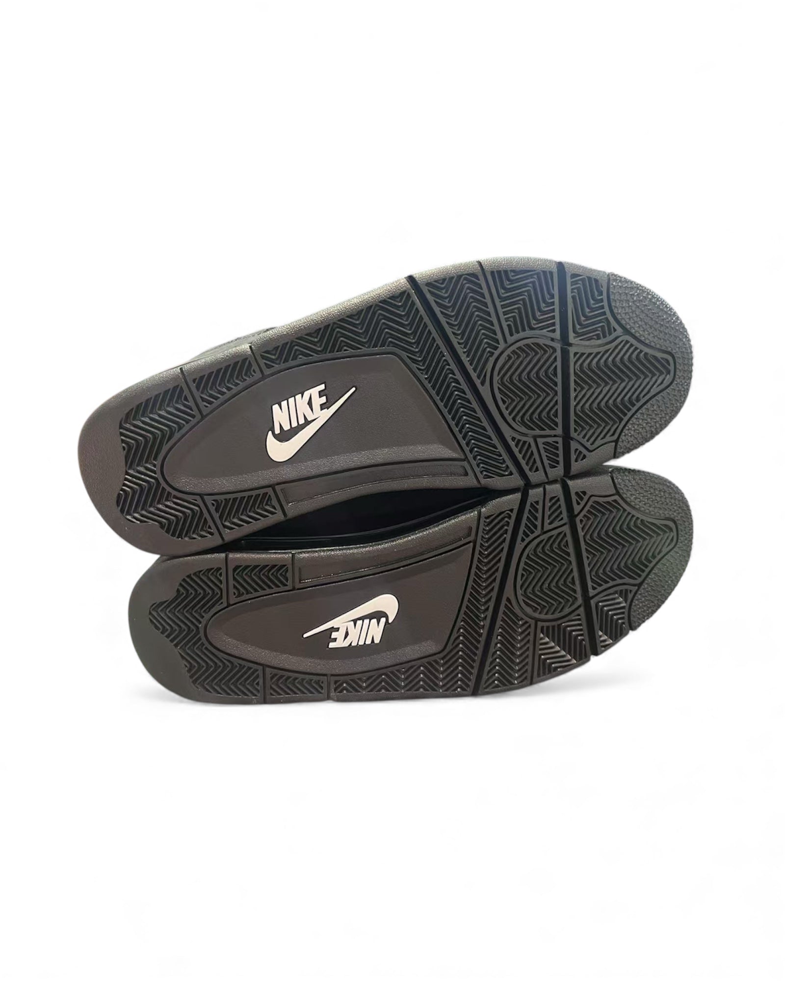 Air Jordan 4 "Black Cat" 2025